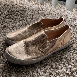 Guess pink sparkly slip on